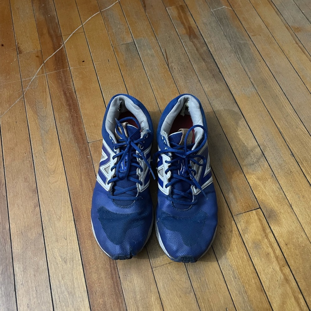 New balance turf sneakers